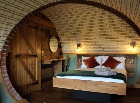 Hedgehogs View Apartment Rhayader Luaran gambar