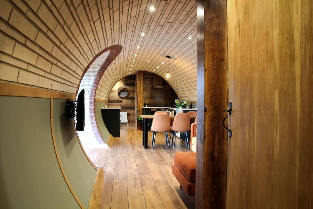 Hedgehogs View Apartment Rhayader Luaran gambar