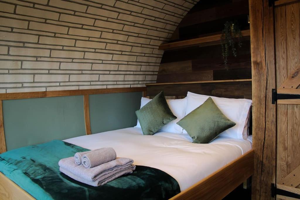 Hedgehogs View Apartment Rhayader Luaran gambar