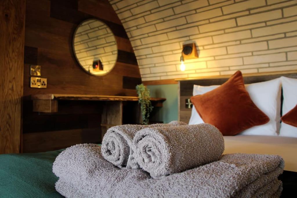 Hedgehogs View Apartment Rhayader Luaran gambar